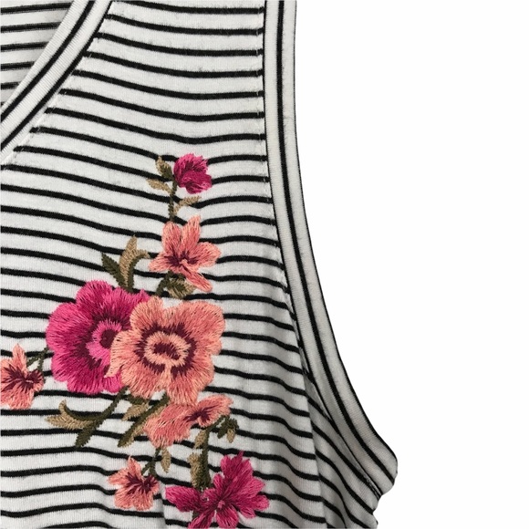 America Eagle Soft And Sexy Striped Embroidered Tank Top - Picture 5 of 8